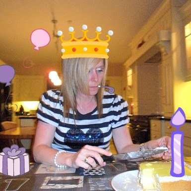 Caroline Pearce Photo 10