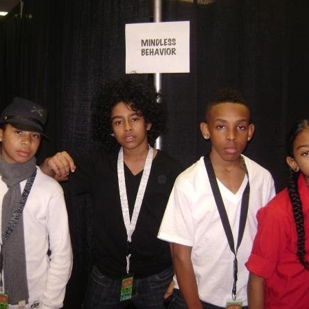 Ebony Harris Photo 24