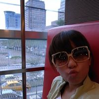Vivien Chang Photo 6