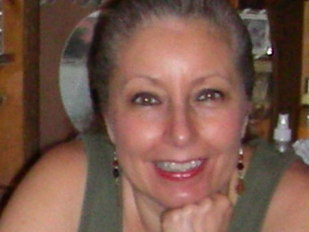 Debbie Oliver Photo 20