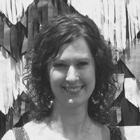 Michelle Hostetler Photo 12