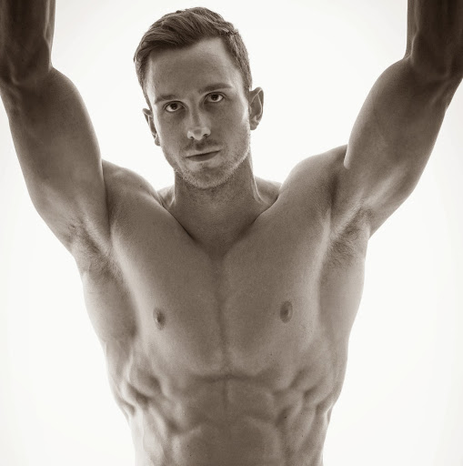 Tom Hartnett Photo 15