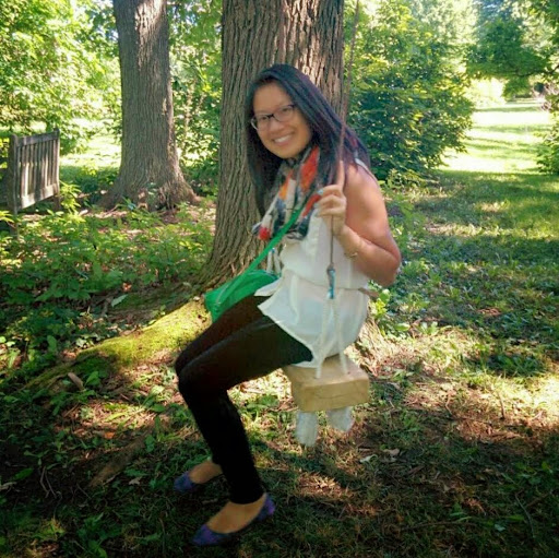Rebecca Ang Photo 26