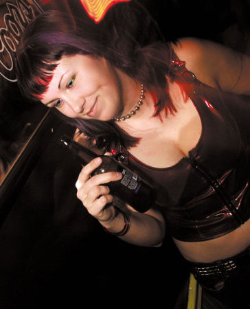Terri Schultz Photo 33
