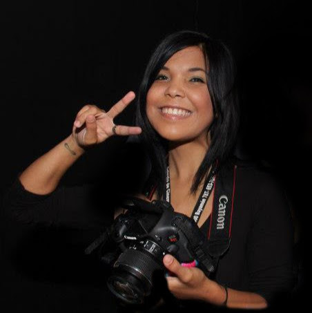 Lisa Hernandez Photo 13