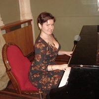 Elizabeth Pelham Photo 12