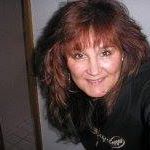 Jessica Gavin Photo 16