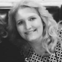 Melissa Dotson Photo 17
