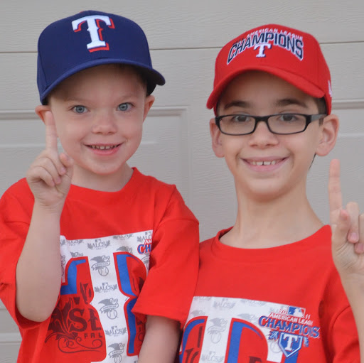 Tracy Howell Photo 20
