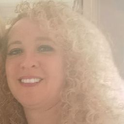 Elizabeth Masterson Photo 31