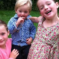 Rebecca Foley Photo 45