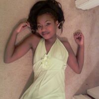 Mariah Scott Photo 35