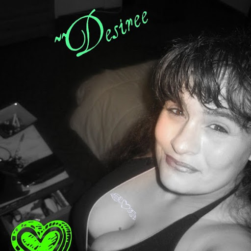 Lynn Lowe Photo 30