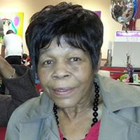 Annie Webb Photo 18