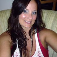 Shelly Riley Photo 14
