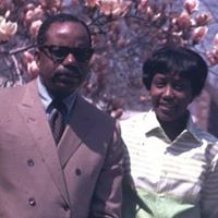 Jeanine Jones Photo 41