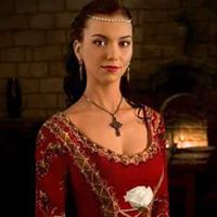 Emily Connolly Photo 31