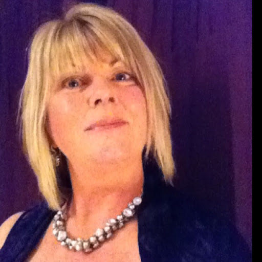 Alison Clarke Photo 11