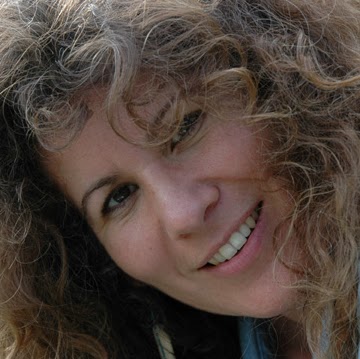 Danielle Baird Photo 27