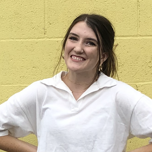 Emily Peck Photo 29