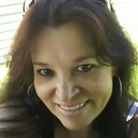 Lisa Born Photo 5