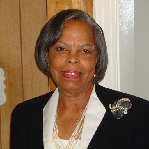 Gladys Brown Photo 7