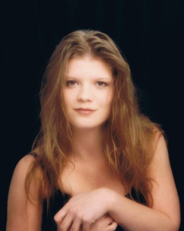 Suzanne Stanley Photo 33