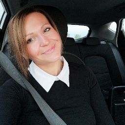 Diana Nagy Photo 31