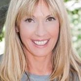 Jennifer Mohan Photo 25