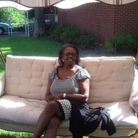 Ruth Lindsey Photo 30