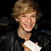 Cody Simpson Photo 13
