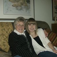 Linda Ricci Photo 26
