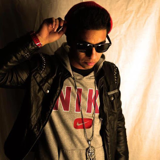 Gabriel Juarez Photo 33