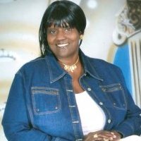 Laura Alston Photo 17