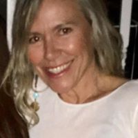 Elizabeth Mccloud Photo 21