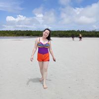 Elizabeth Carpio Photo 36