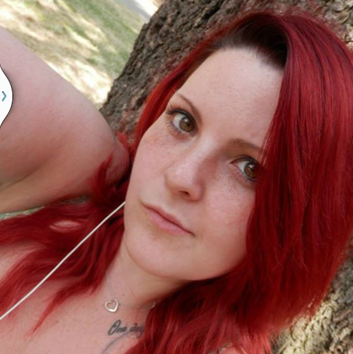 Charlotte Robinson Photo 8