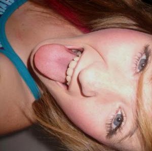 Danielle Howard Photo 19