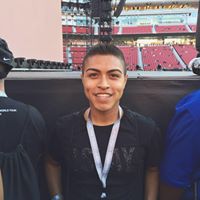 Cesar Vasquez Photo 30