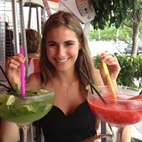 Ana Ruiz Photo 33