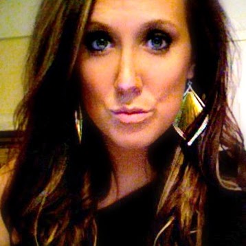 Stephanie Pearson Photo 8
