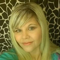 Jenny Lowry Photo 33
