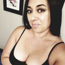 Johanna Hunter Photo 6