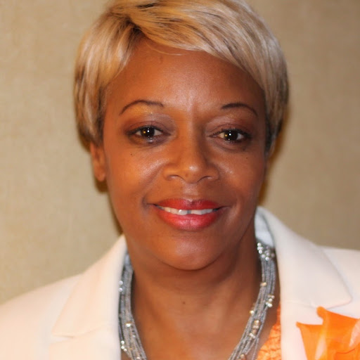 Janet Taylor Photo 8