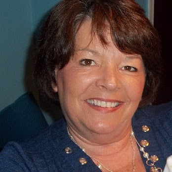 Joy Newton Photo 15