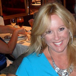 Stephanie Waller Photo 24