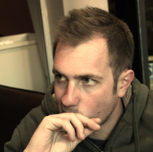 Jonathan Cherry Photo 7