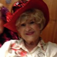 Linda Dobbs Photo 38