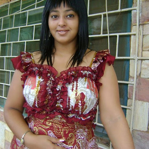 Joyce Sam Photo 7
