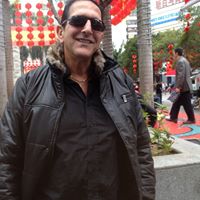Roger James Photo 30